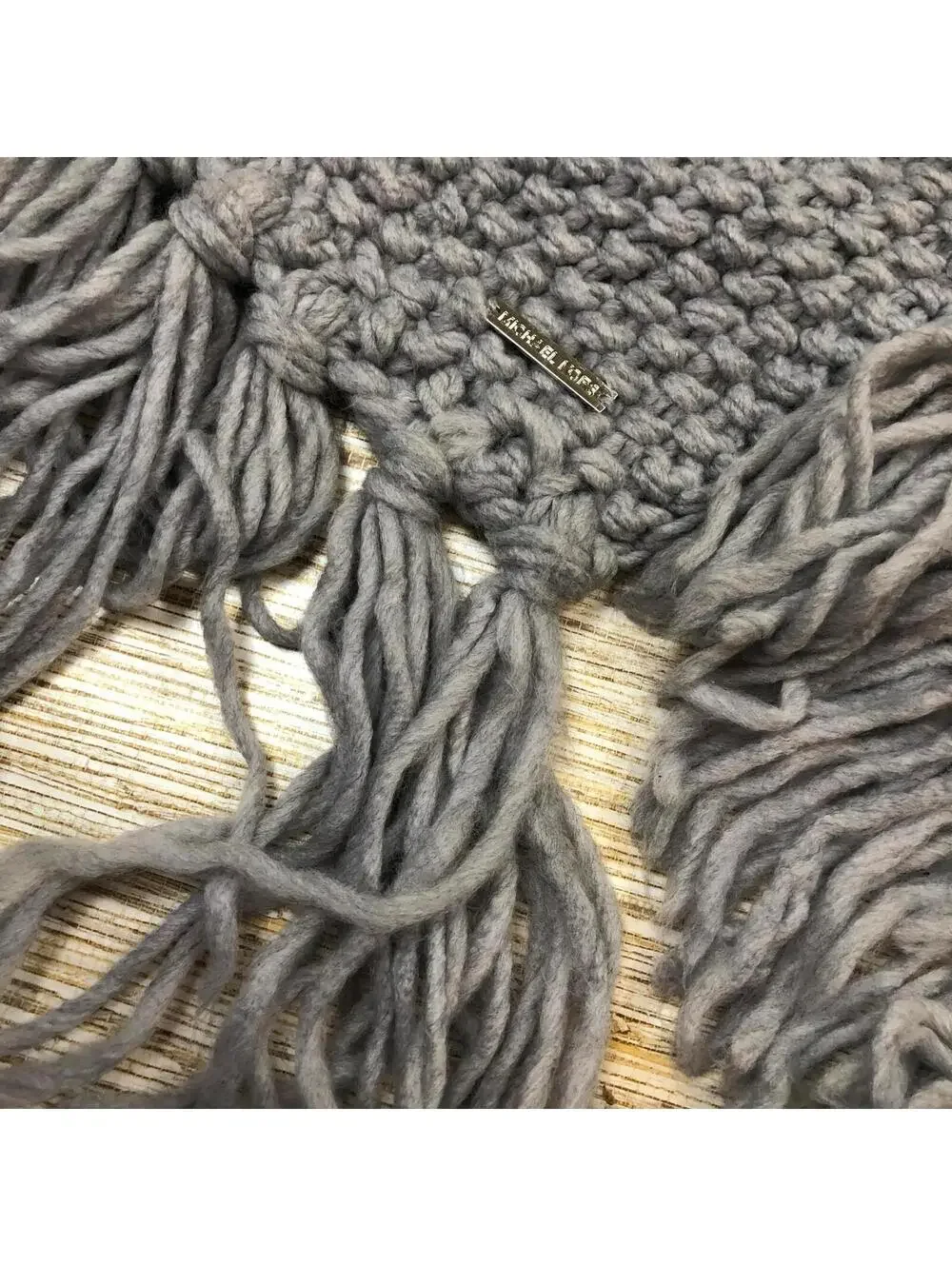 2913 Michael Kors sweater textured knit wrap chunky fringe scarf GREY